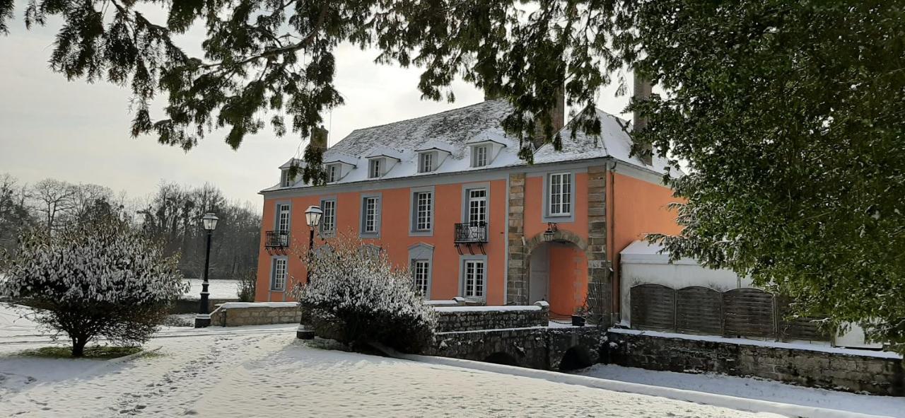 Le Manoir De Villefermoy Les Ecrennes Exteriér fotografie